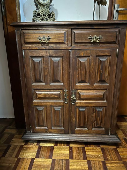 Móveis para venda. Casa completa.