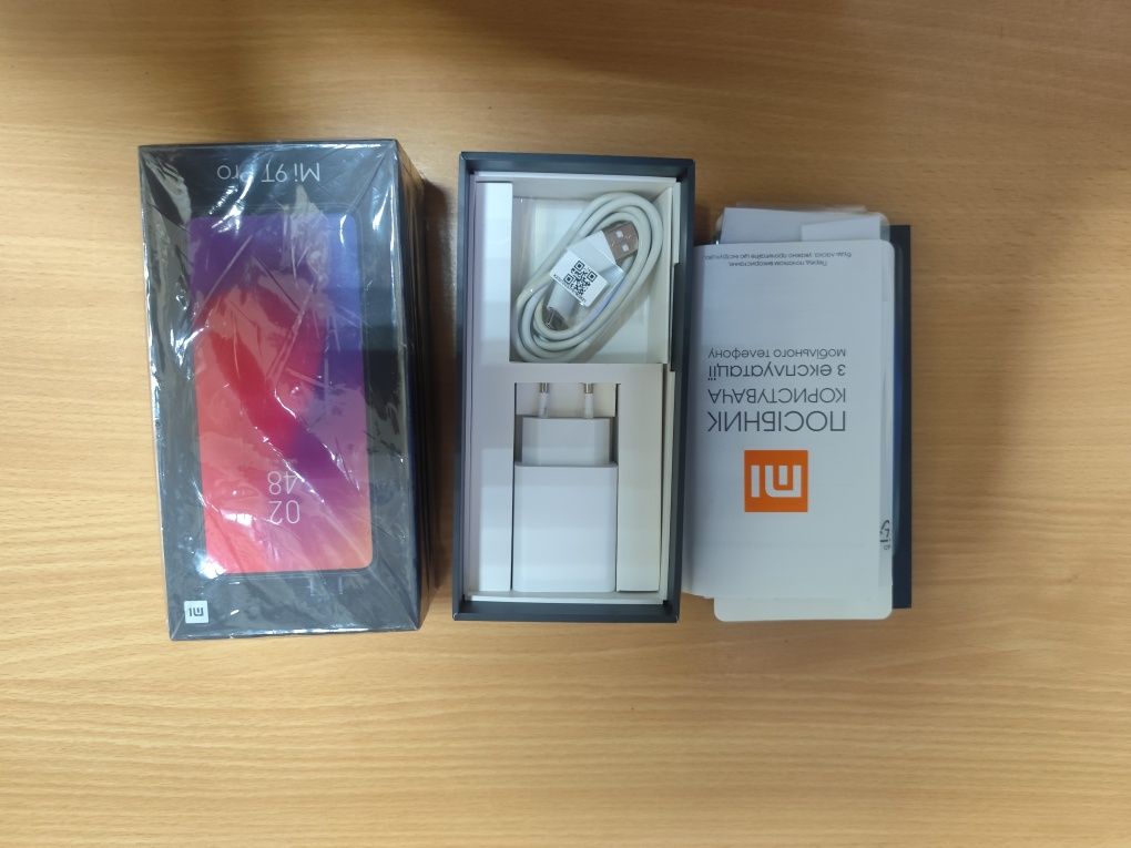 Продам Xiaomi mi 9t pro 6/128gb