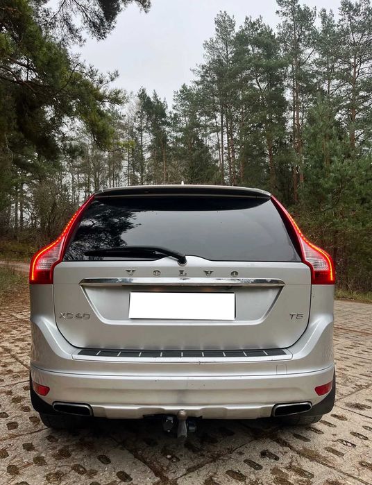 Volvo XC60 T5 2.0 2015