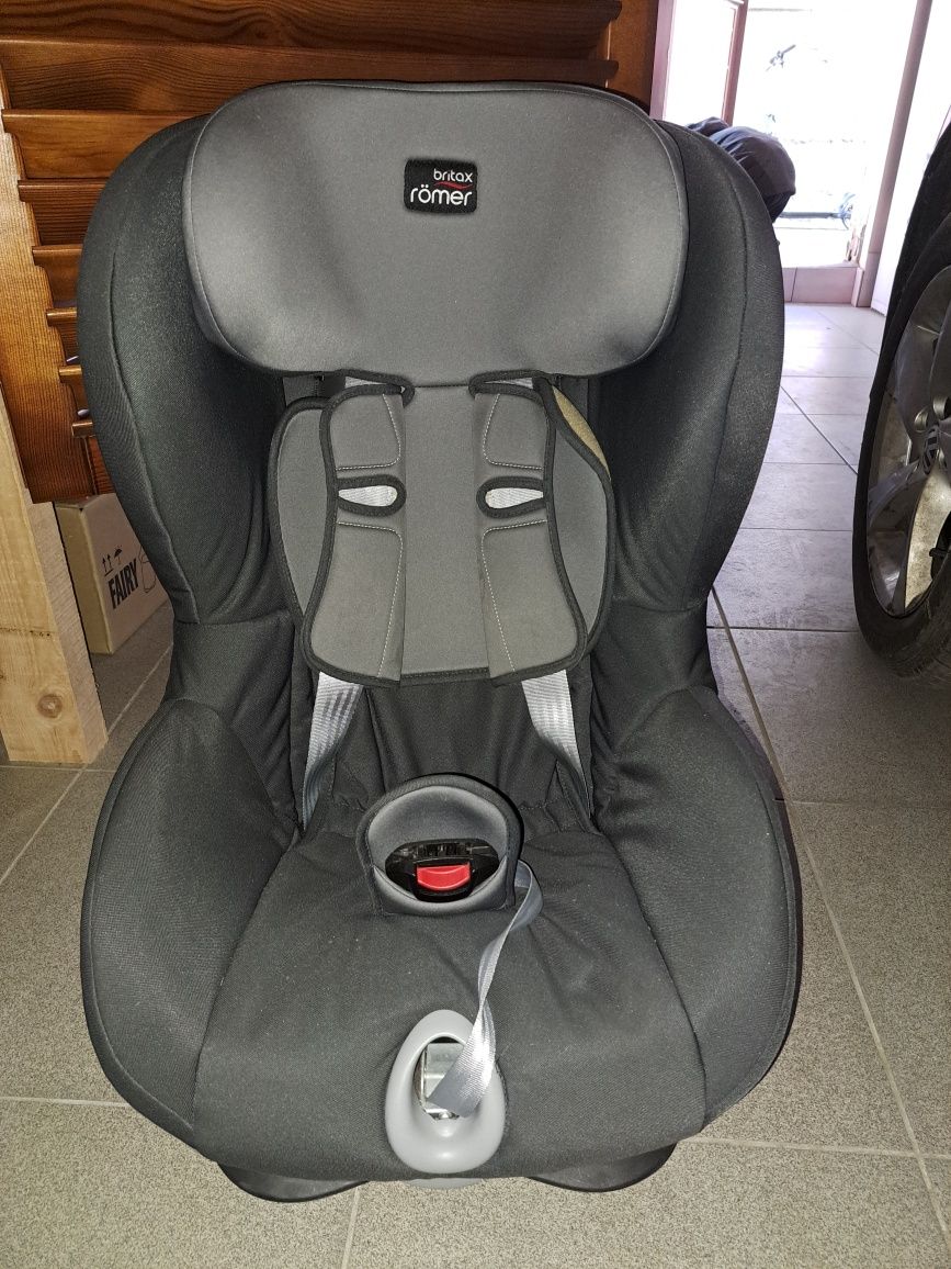 Автокресло Britax Römer