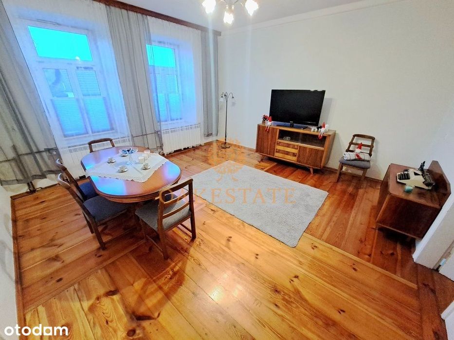 Dom blisko Centrum z działką Wynajem Jędrzejów.