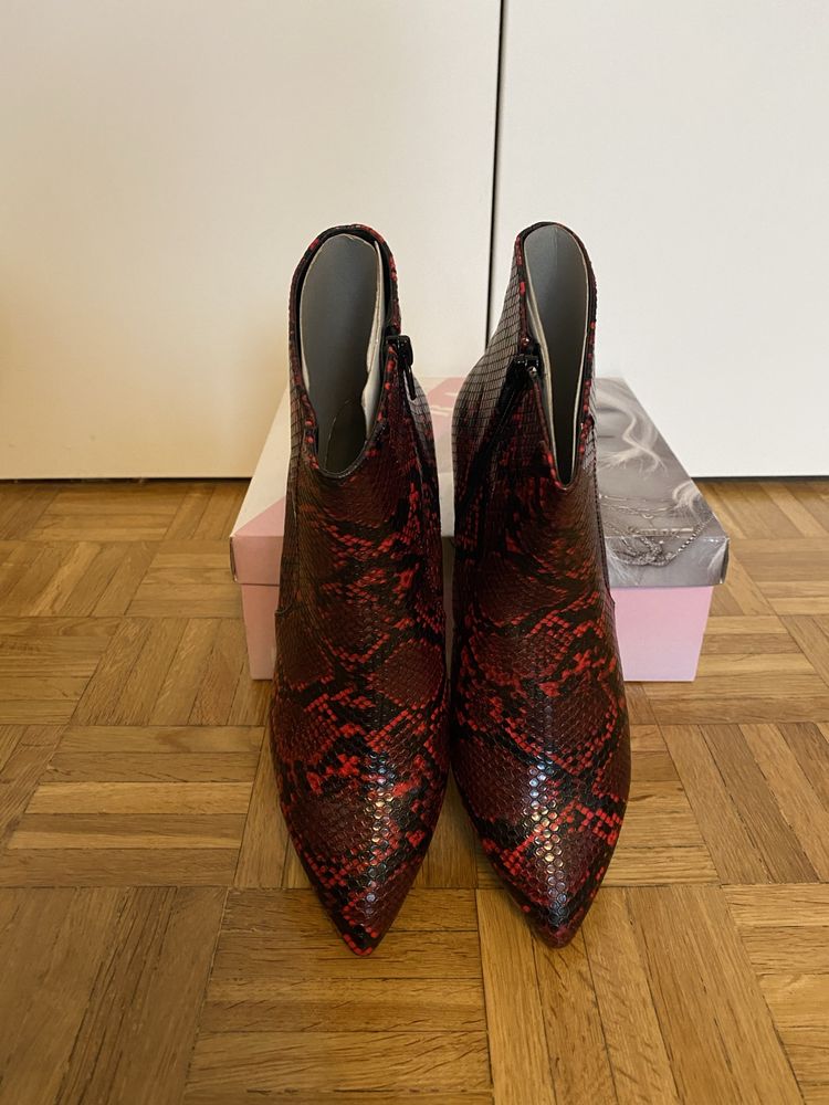 Rita Ora buty rozmiar 38