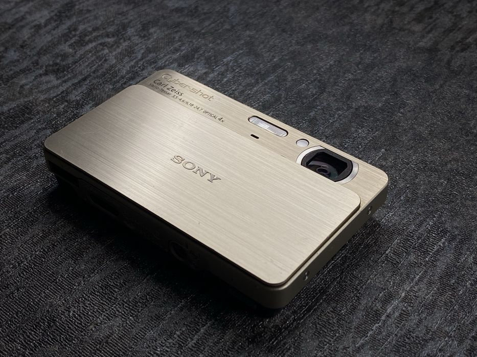 Sony Cyber-Shot DSC-T700