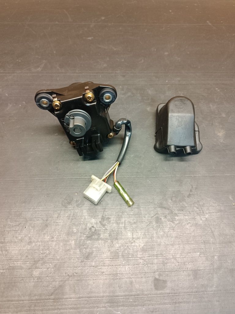 Silniczek zaworu wydechowego części Yamaha 125 DT R X TDR Derbi GPR