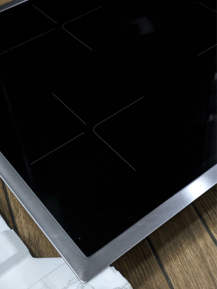 ІНДУКЦІЙНА поверхня BOSCH PIF64 2024 вітринний зразок