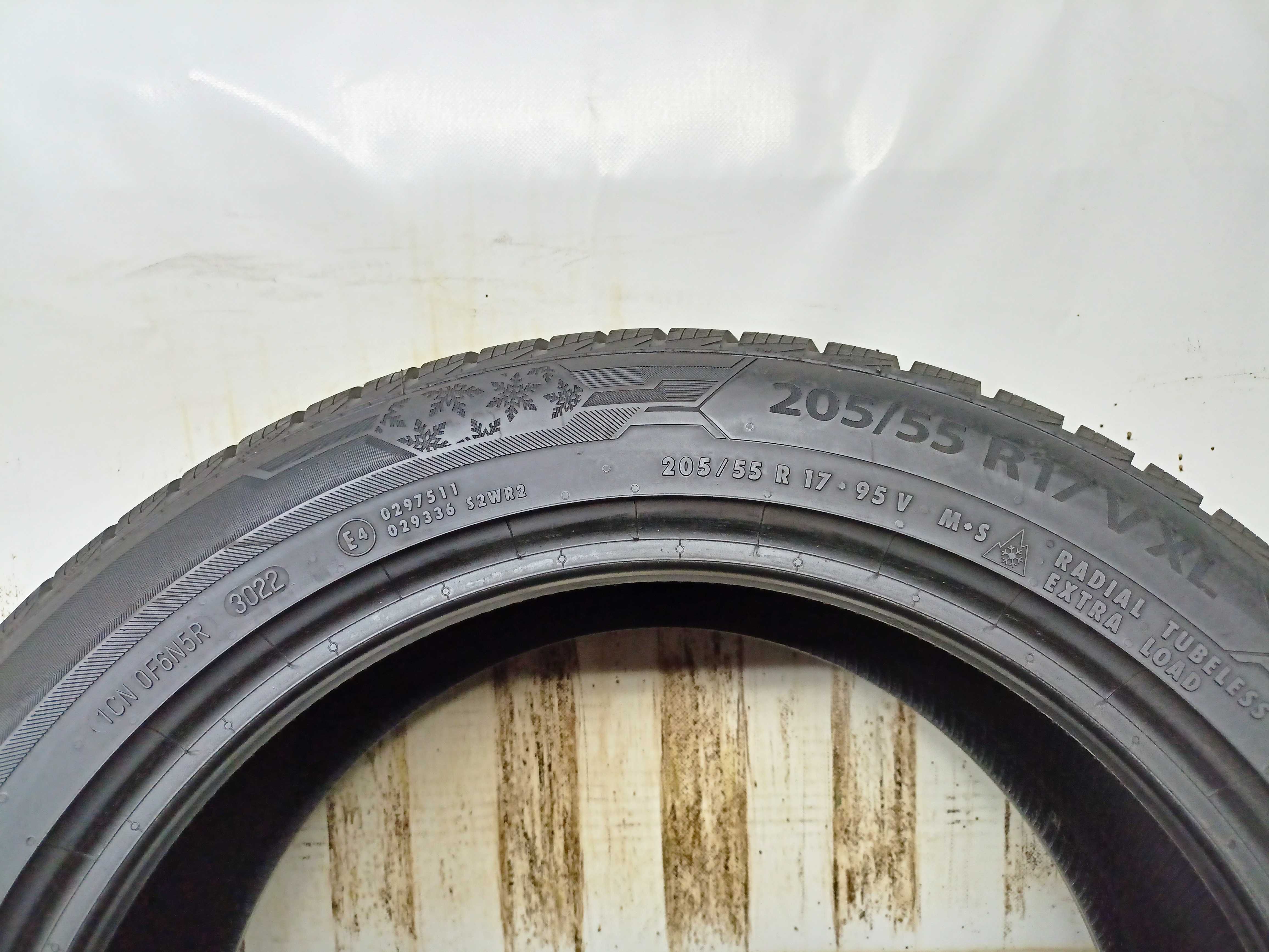Barum Polaris 5 205/55/17 2022r. 95V 8,3mm (1494)