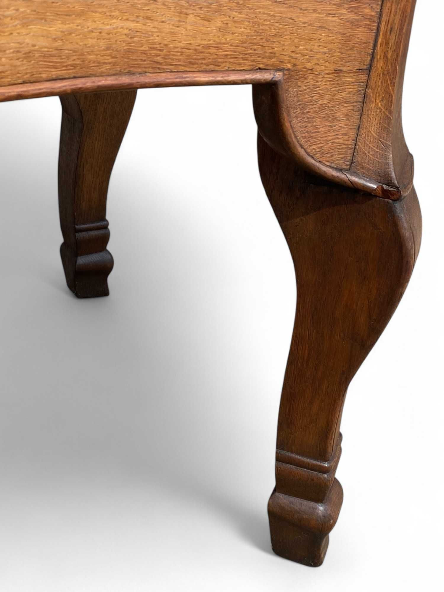 Pięknie zdobiona komoda dębowa w stylu ludwikowskim, sideboard bufet
