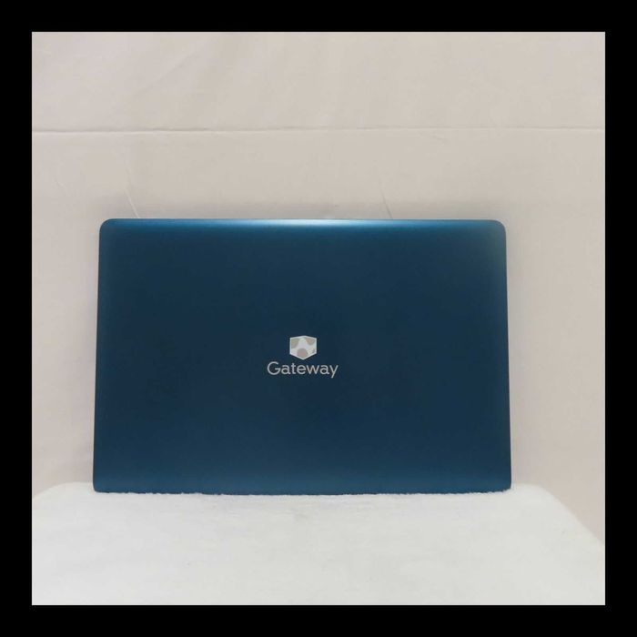 Ультрабук-ноутбук как новый американец Gateway (Acer) 14.1" FullHD IPS