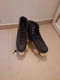 Patins Oxelo 4 rodas 37