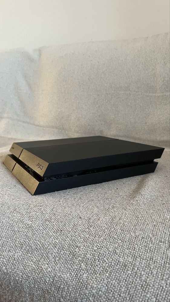PS4 Preto - 500 GB