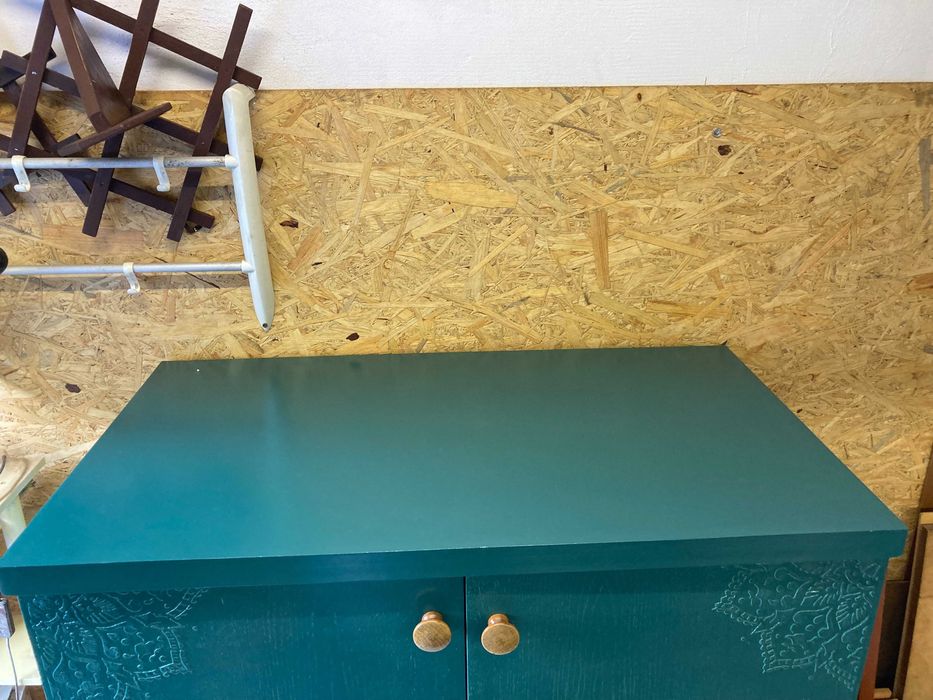 Komoda, szafka RTV, regał, półka