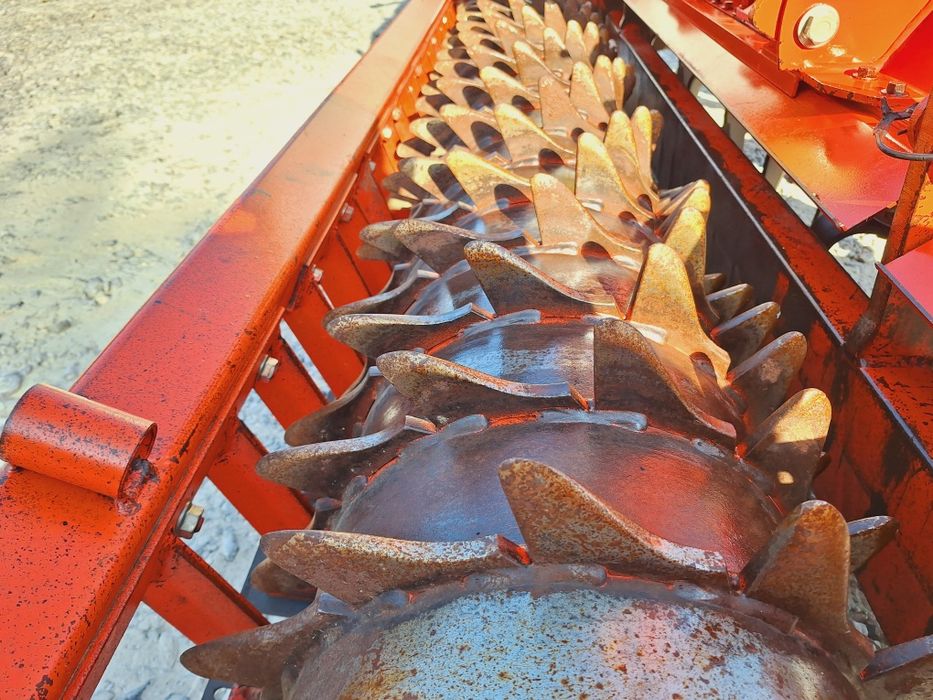 Agregat aktywny 2,5m Kuhn HRB252  stan bdb brona wirowa nie Amazone