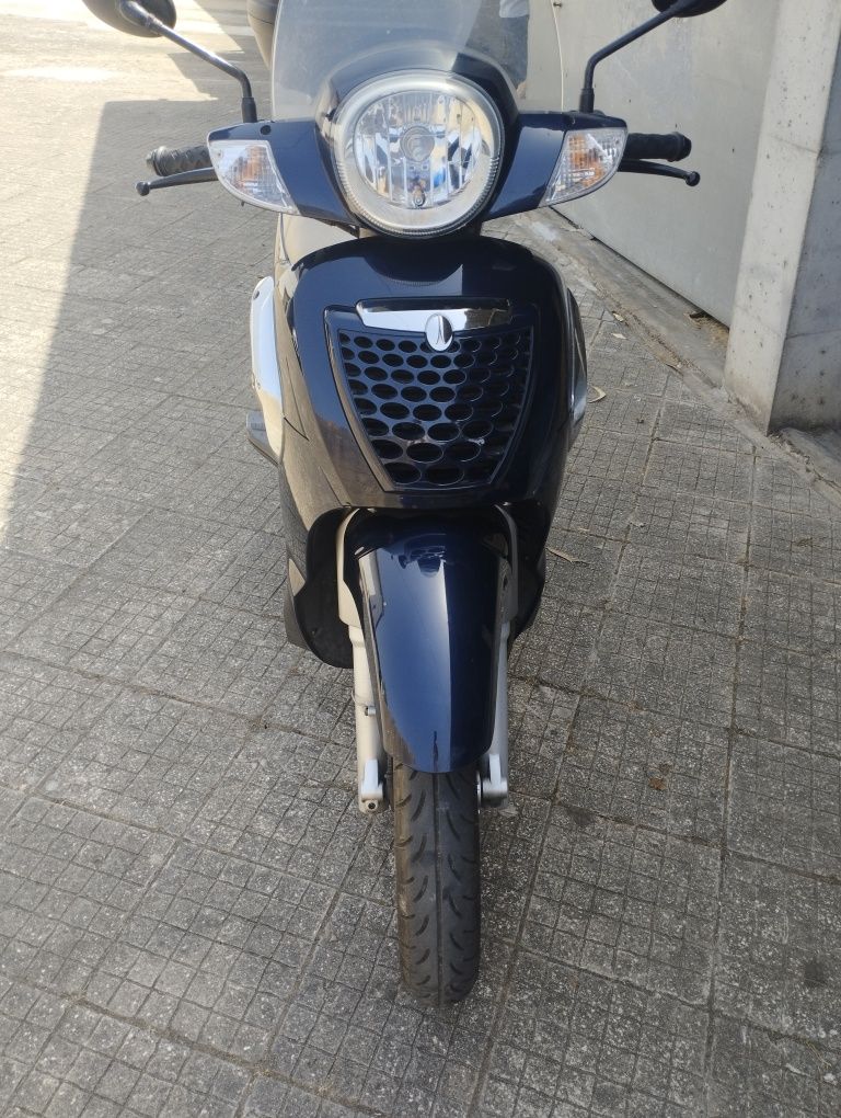 Aprilia Scarabeo  125