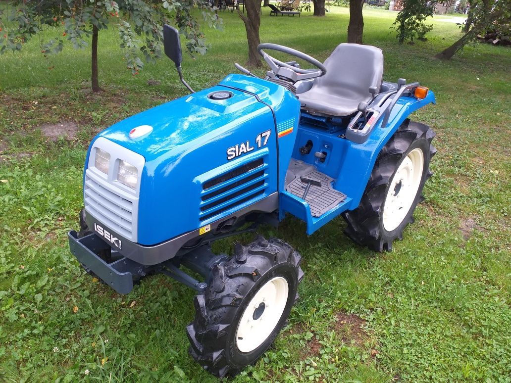 Mini Traktorek Iseki Sial 17 17km 3cylindry napęd 4x4