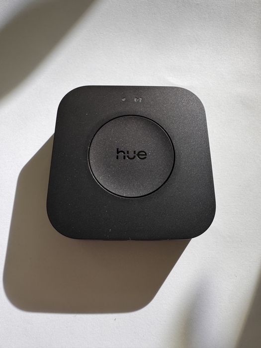 Philips Hue Bridge Pro mostek v3