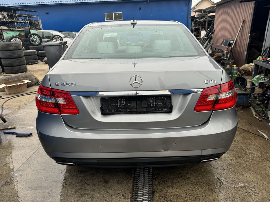 Mercedes W212 e250 cdi шрот автозапчастини розборка om651