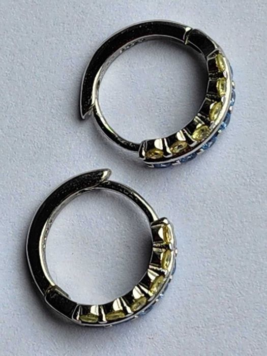 стан нові високоякісні пошта на ваш вибір та олх доставка без проблем