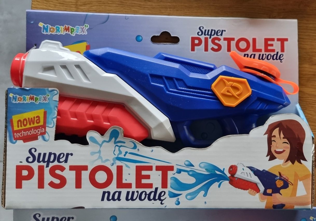 Pistolet na wodę Nowy