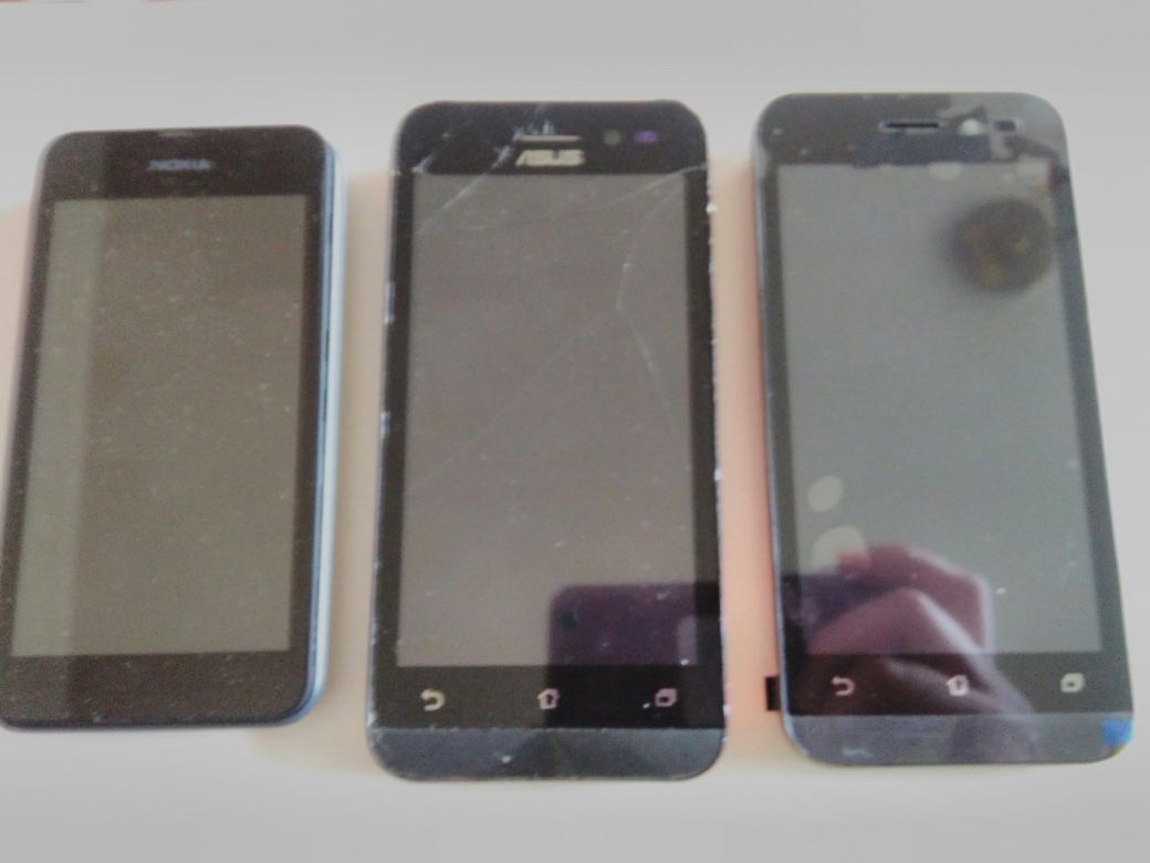 2 telefony - Asus Zenfone i Nokia RM-1019.