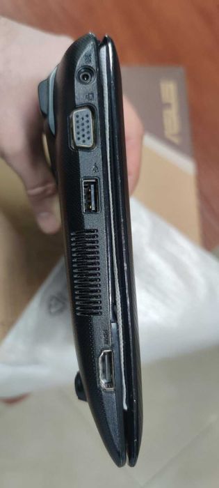 Ноутбук ASUS Eee PC 1011CX (1011CX-BLK016W) Black з коробкой