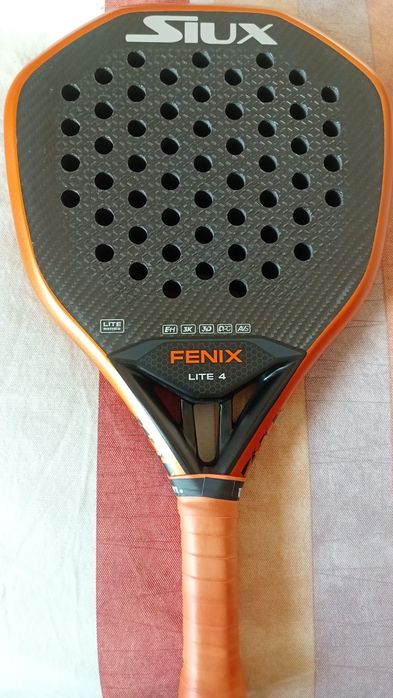 Padel. Siux phenix lite 4