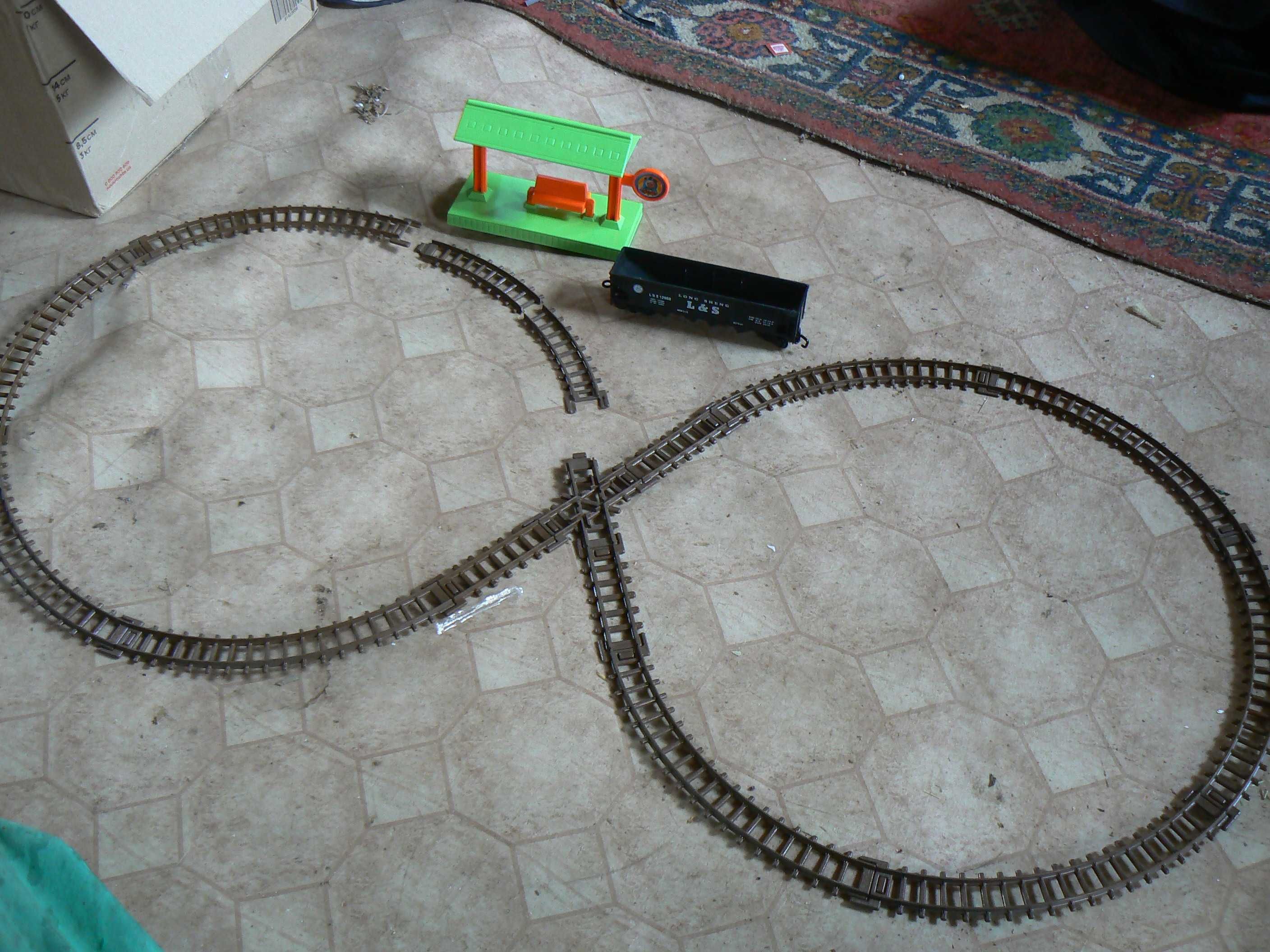 Рельсы для детской железной дороги