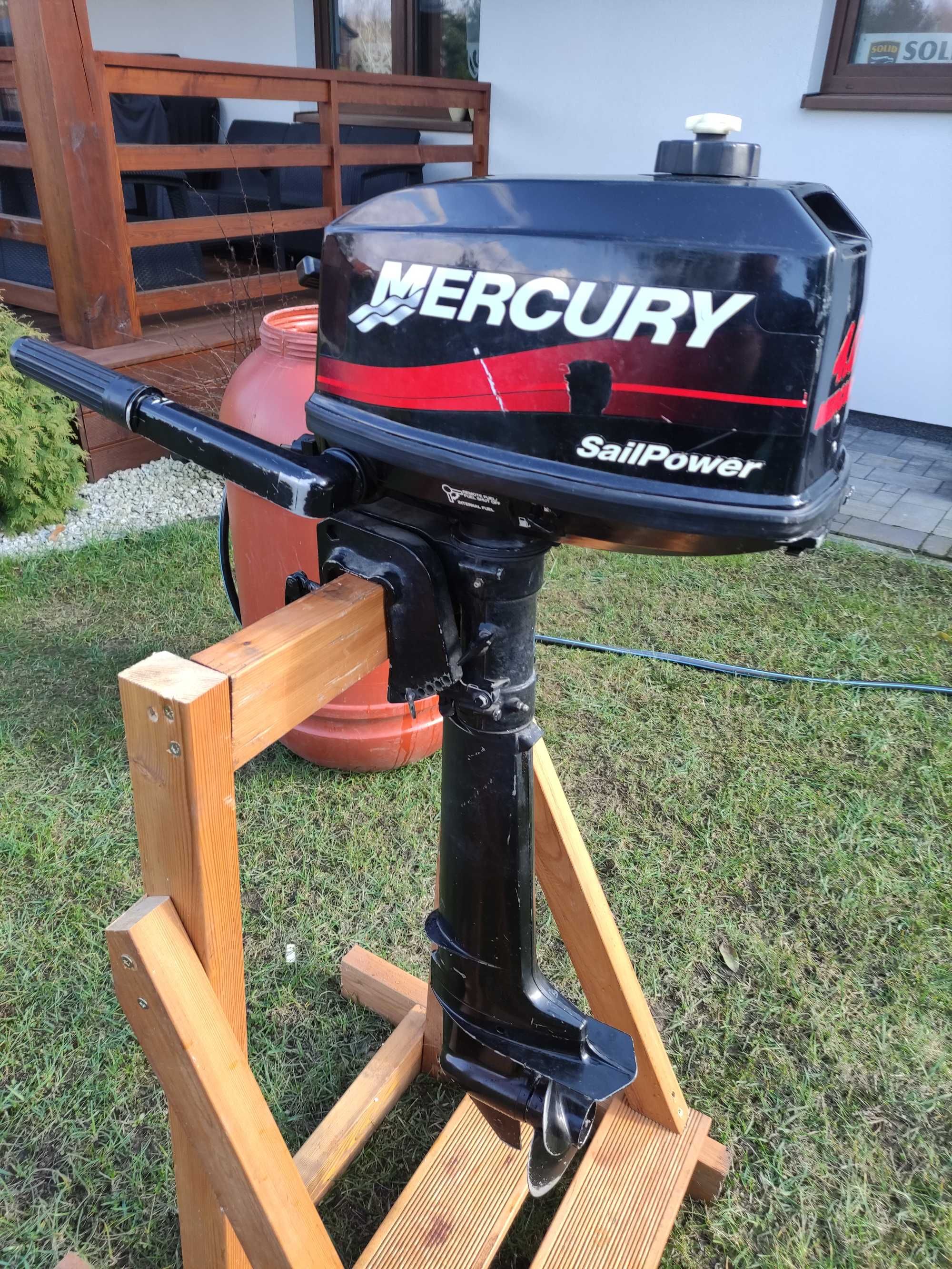 Silnik zaburtowy Mercury 4HP 2T