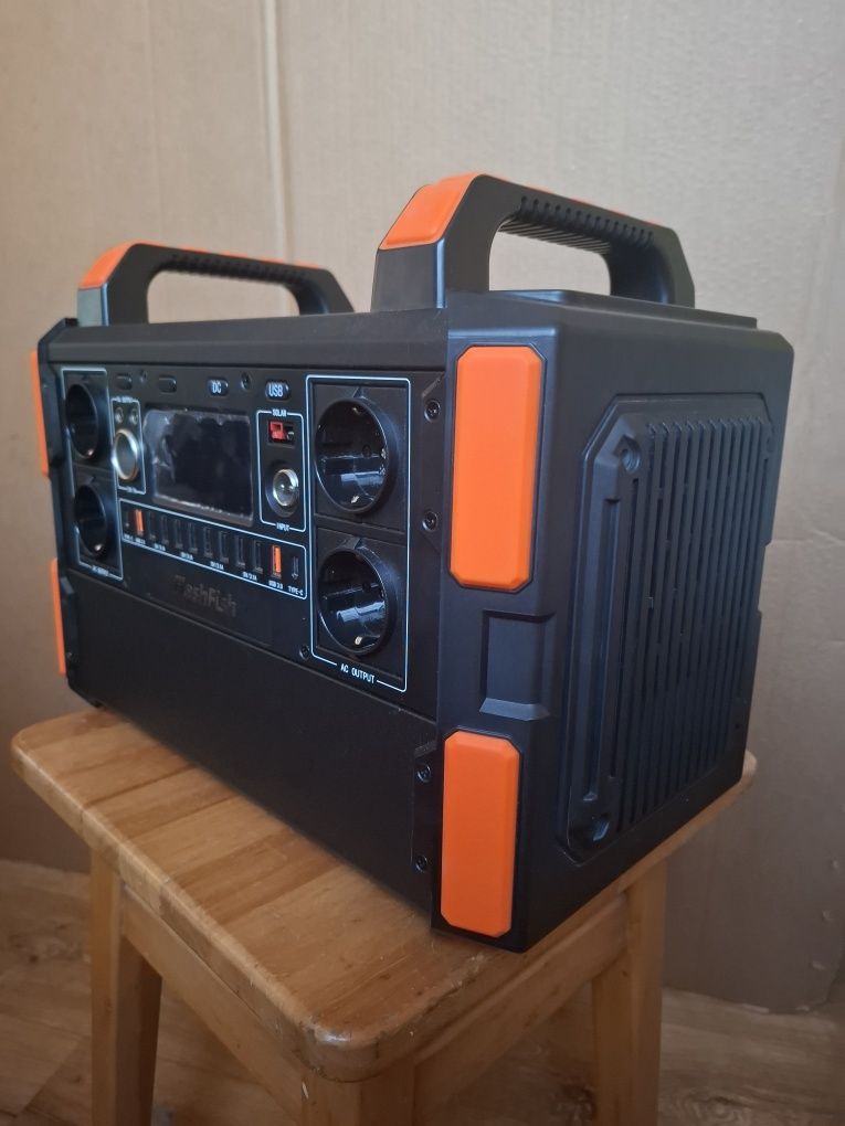 Зарядна станція 1000 Вт Flashfish FFF132, повербанк для дому та рибалк