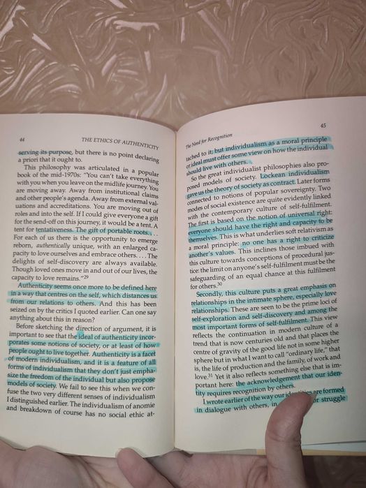 Книга англійською "The Ethics of Authenticity" Charles Taylor