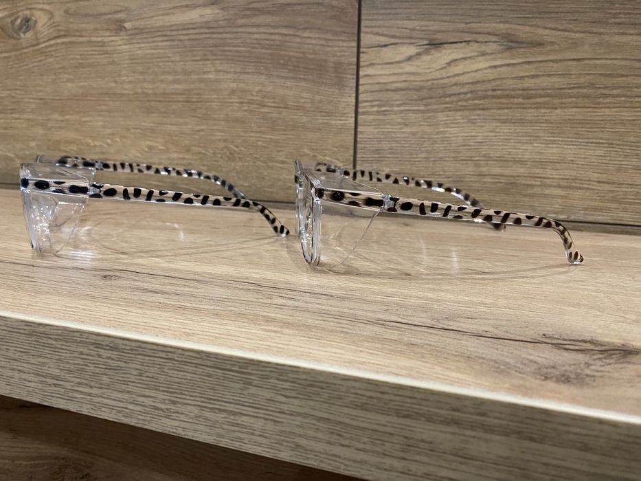 Очки женские и мужские Окуляри чоловічі, жіночі