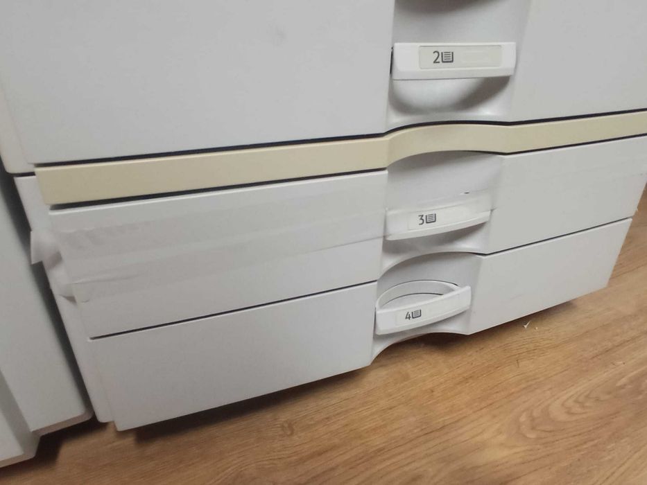 Ricoh C3300 Aficio, booklet finisher SR3100/415810 ksero, skaner, druk