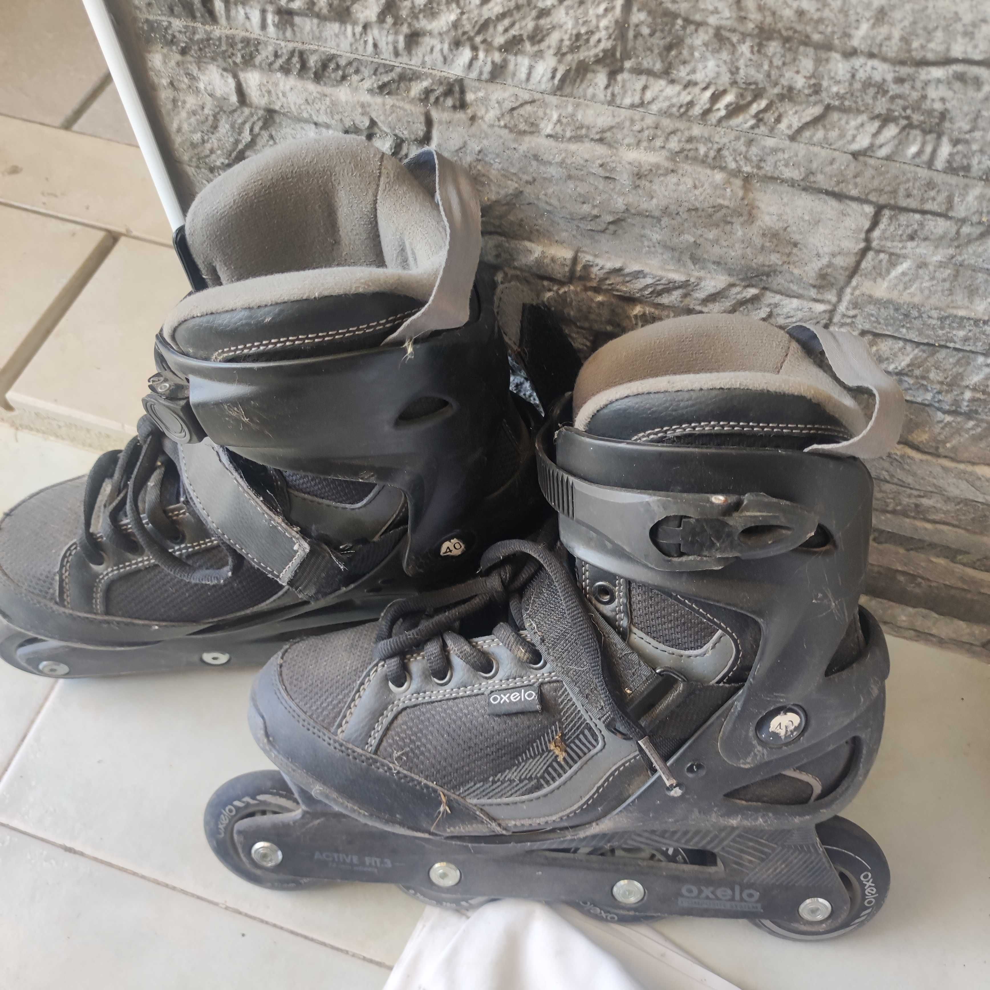 Patins em linha , usados