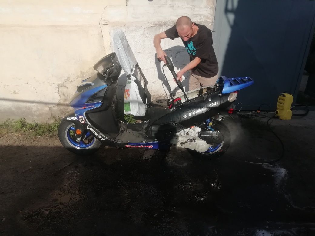 Продам скутера 2штуки поляк и китаец