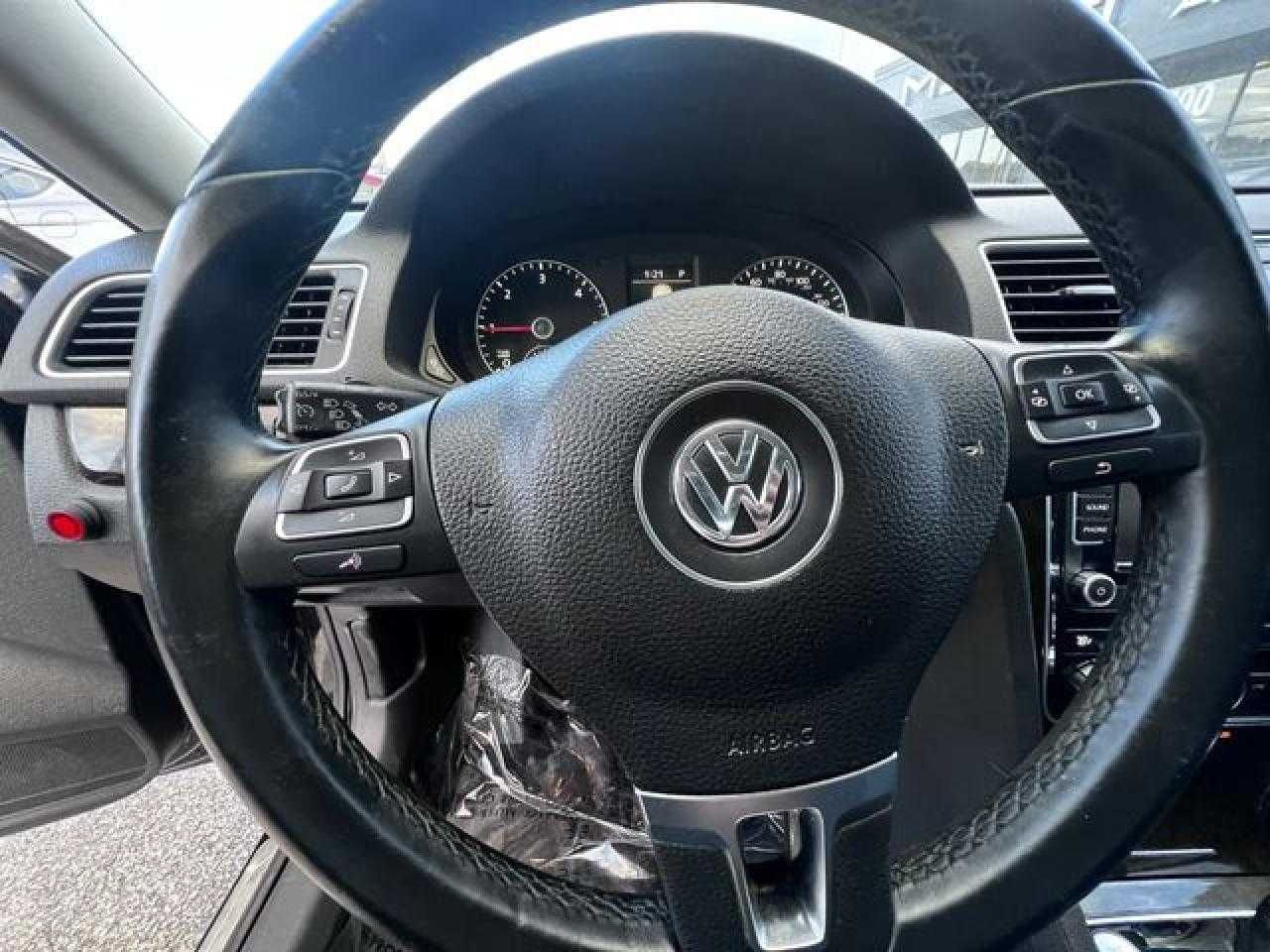 Volkswagen Passat Sel 2015