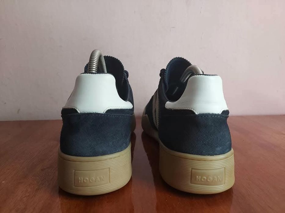 Кроссовки Hogan оригінал 

Розмір 8 1/2  44розмір
Замір по стельці