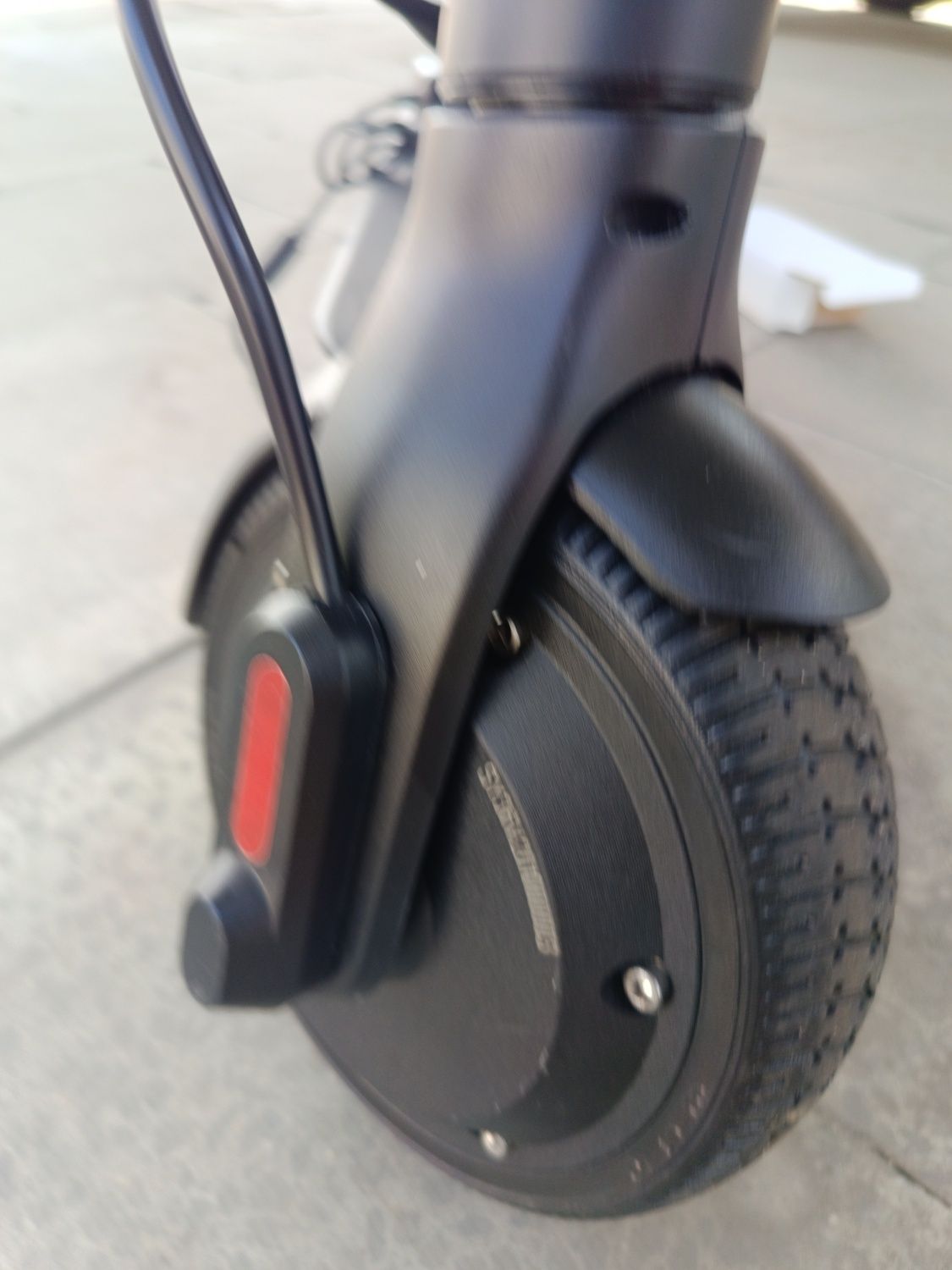 Nowa hulajnoga E Way E-250 dla dzieci.