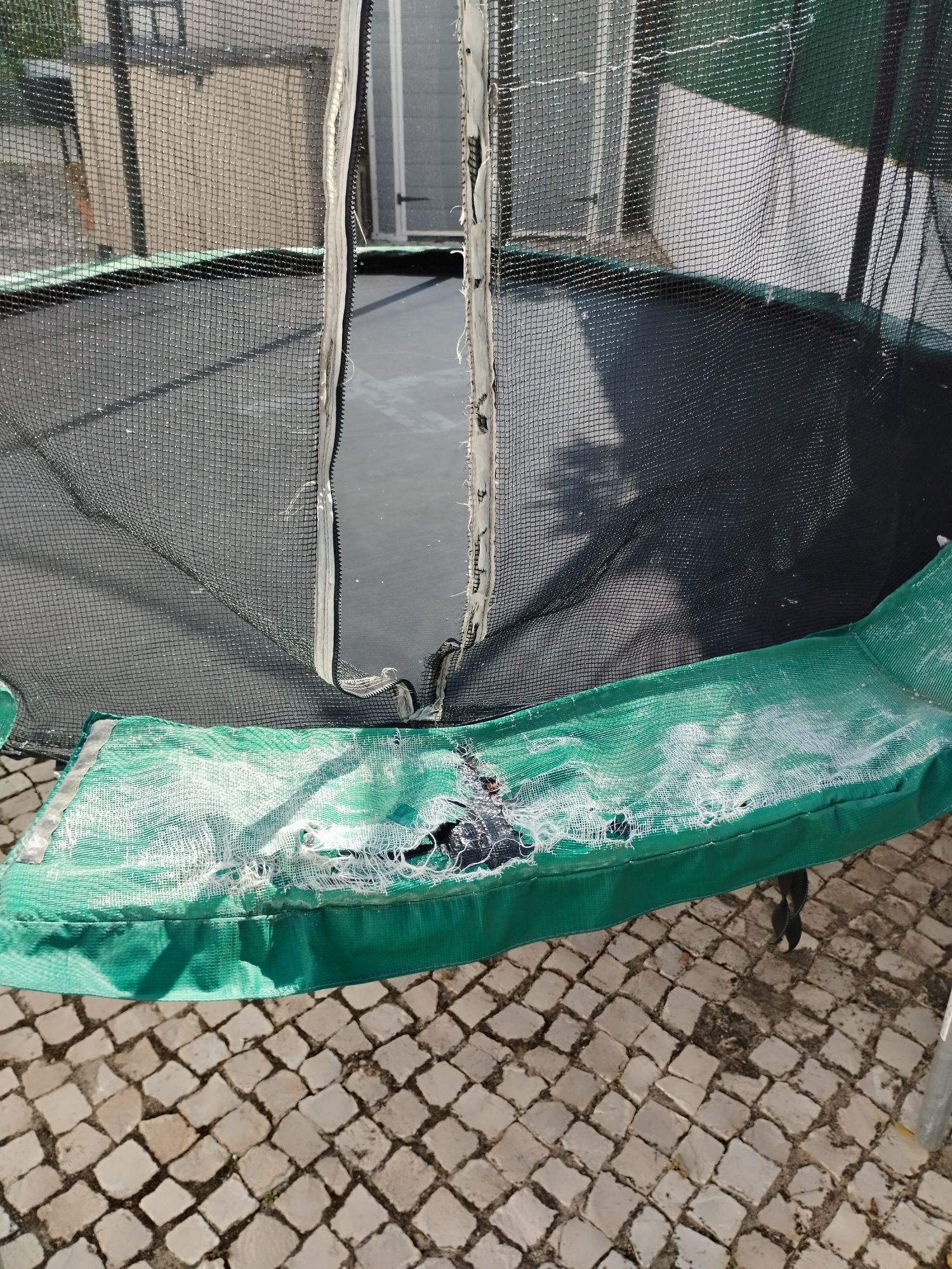 Trampolim Dechatlon 240cm