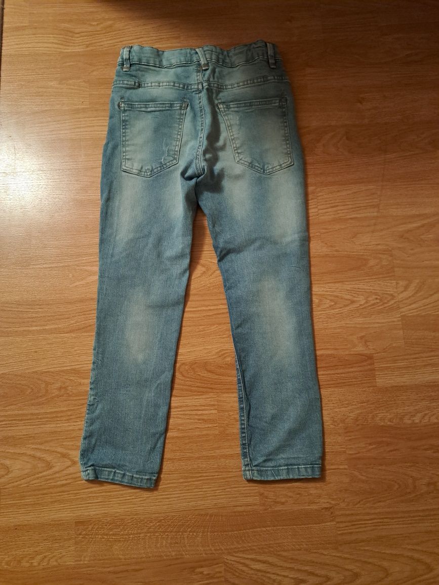 Jeansy spodnie Reserved dla chłopca r.140