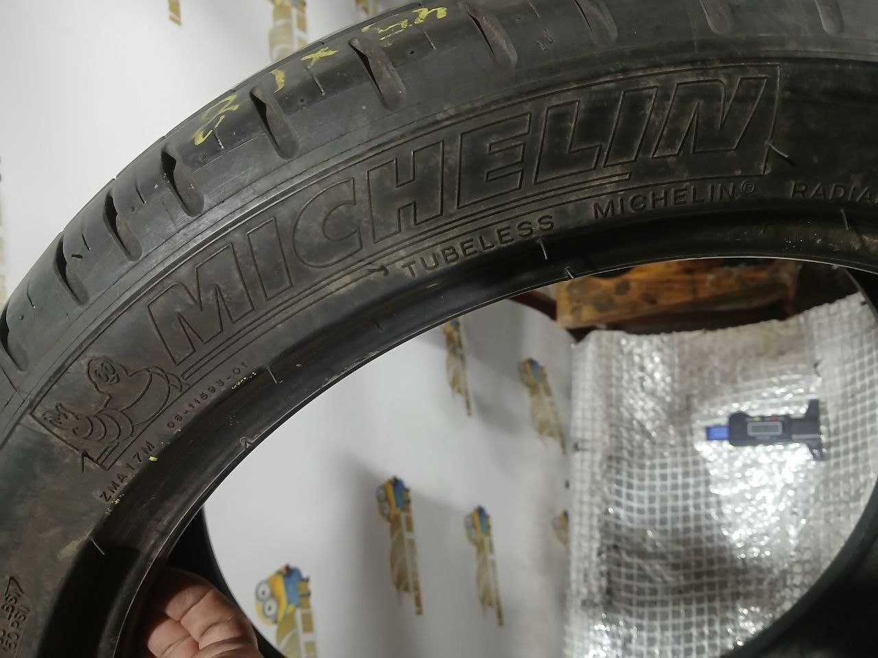 Шини Michelin 215/45R18. 2шт. Літо (0543).