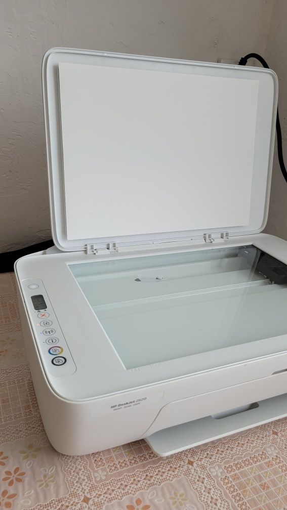 Принтер HP DeskJet 2620