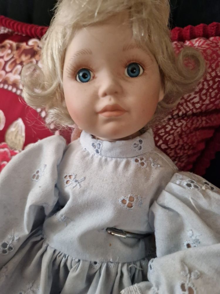 Lalka porcelanowa - wiosenny anioł. REZERWACA