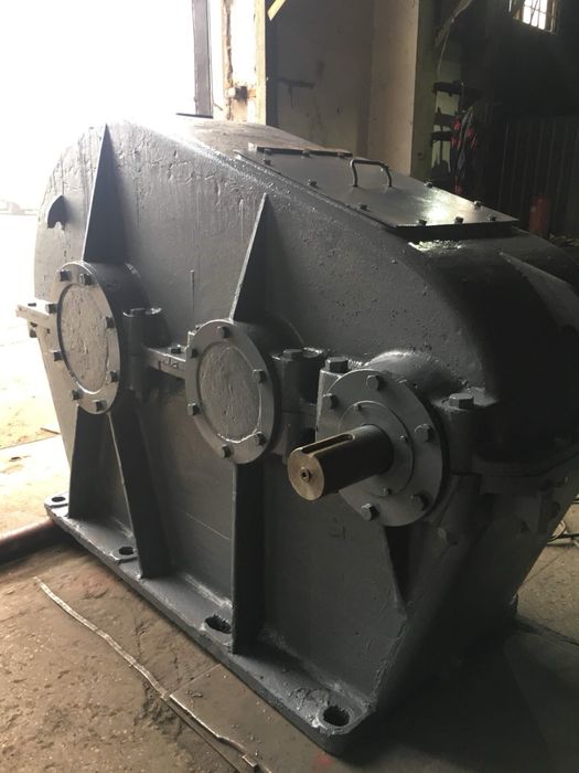 Продам редуктор ЦДН-130 ( ЦД4-130Б)