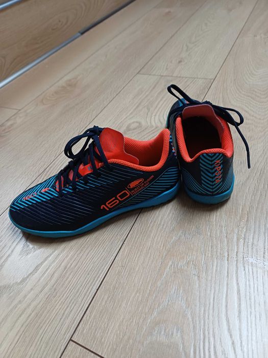 Buty sportowe/turfy 35