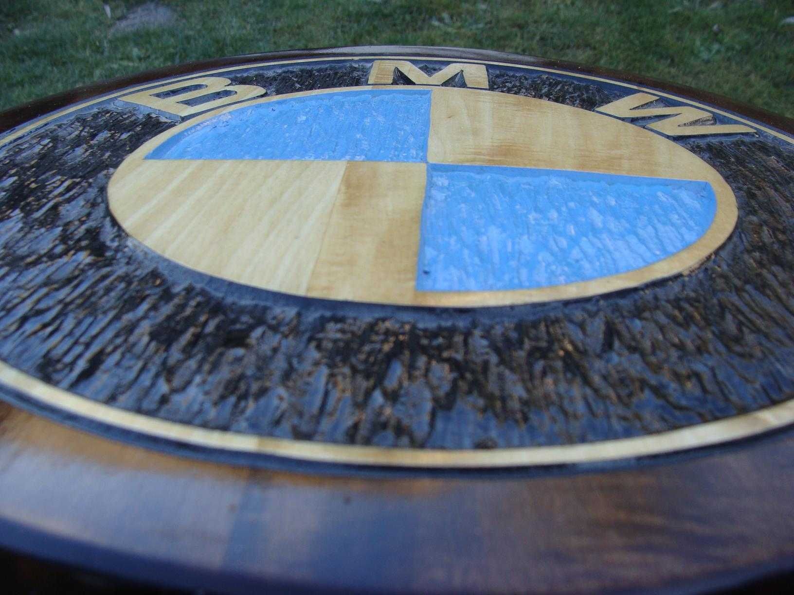 BMW Ręcznie rzeźbione logo w drewnie. UNIKAT!