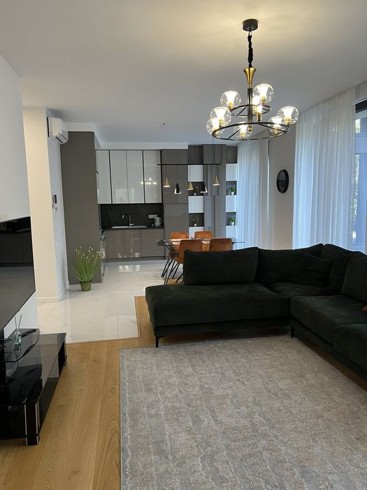 Оренда 2-кім. квартири 92 м.кв., в. Личаківська