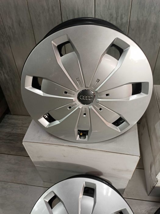 108# Felgi stalowe z kołpakami Audi 16" 5x112