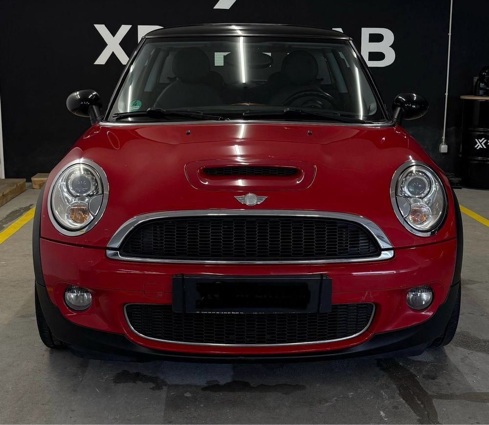 Mini Cooper S - Impecável