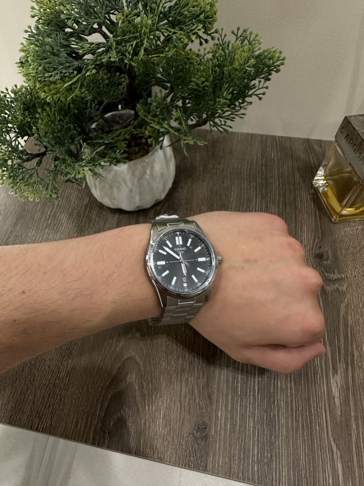 Новий оригінальний Casio mtp-vd02d-1e