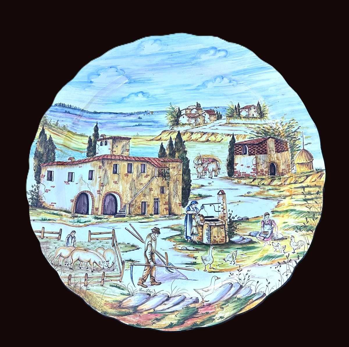 Prato antigo de grandes dimensões, pintado à mão, assinado