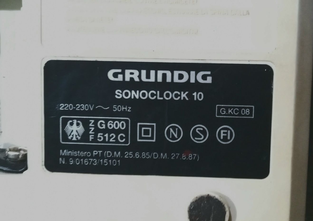 Grundig sonoclock 10 (радіогодинник із 80х в колекцію)